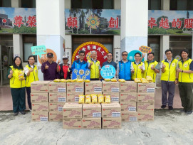 母親節有愛 中華金門及張金鑾等捐贈物資關懷中彰榮家住民