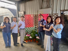 自產種苗、智農管理 桃園花卉青農吳承燁獲「全國農業達人冠軍」