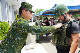 弱勢家庭青年就業支持再升級　新北推國軍職涯參訪與媒合
