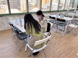 臺南市政府及勞動部職業安全衛生署共同針對轄內密室逃脫業者進行勞動檢查  保障職場安全