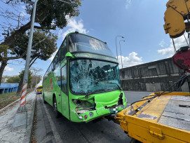 岡山段3車連環撞　疑大客車未保持車距釀事故