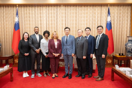 立法院江啟臣副院長接見「美國聯邦眾議院國會非裔議員連線（CBC）副主席麥珂貝訪團」一行