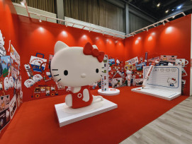 萌度破表！【Hello Kitty展】新光三越高雄左營店盛大開展　打卡、收藏一次滿足