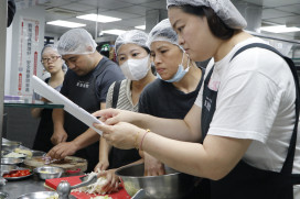 世界美食上桌！新北校園午餐飄異國香