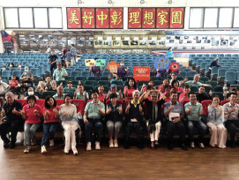 師徒家族愛心合唱團至中彰榮家傳愛 歌舞同樂慶父親節 