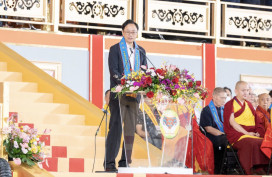中華國際供佛齋僧大會登場　張善政：弘揚慈悲感恩精神、凝聚社會善的力量