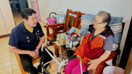 愛與陪伴不缺席 彰化榮服處溫心關懷獨居榮民遺眷