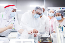 開學日即將到來！新北市府團隊視察團膳供應廠房，守護學童食安