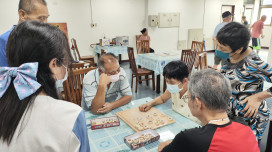 以球會友棋逢對手 榮家趣味競賽長輩展活力