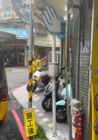 新北「大仁街」公車站牌已完成修復　交通局呼籲站區10公尺內勿臨停