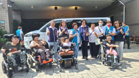 新北市民獻愛心！五股靜心院信徒慨捐復康福祉車