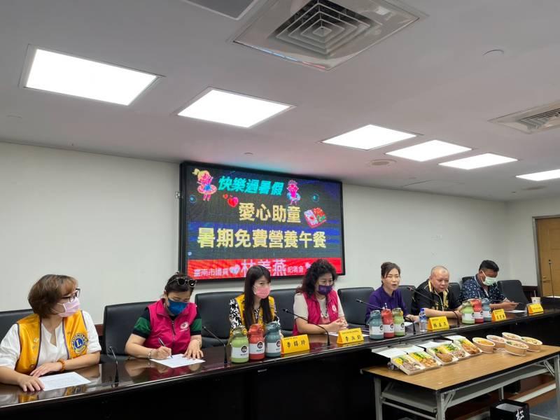 林美燕結合愛心團體&nbsp;資助弱勢學童營養午餐