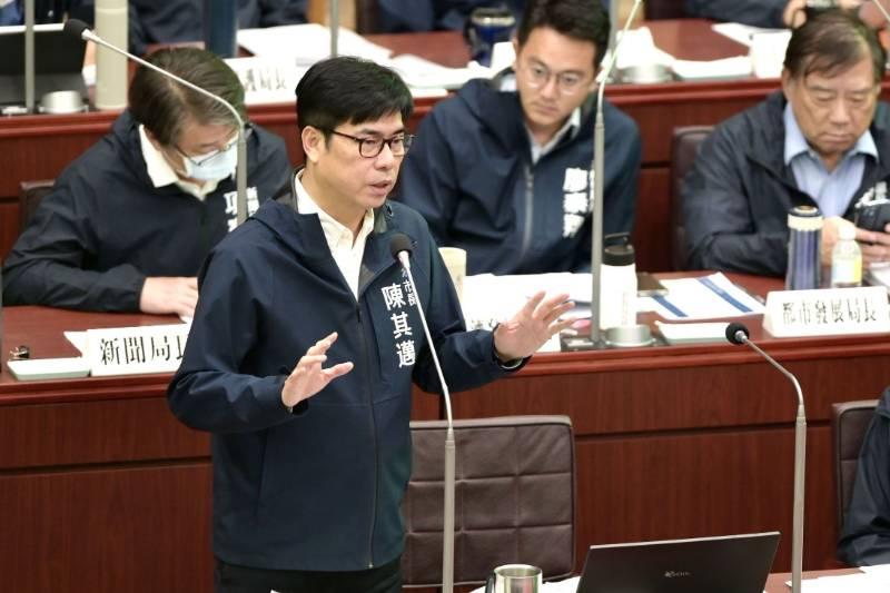 陳其邁承諾研議設置智慧導護欄杆以提升學生及導護人員安全