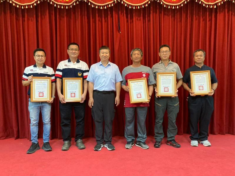 熱心公益不落人後&nbsp;&nbsp;路竹義消中隊攜手捐贈住警器1,430顆