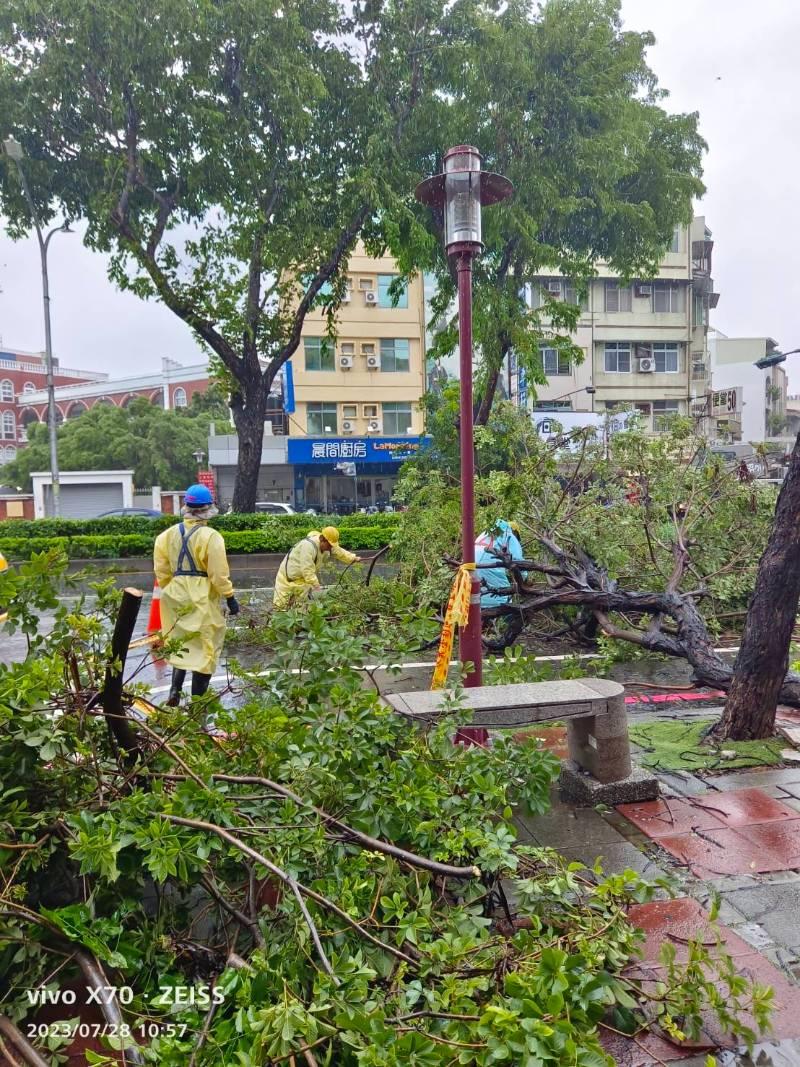 颱風杜蘇芮遠離 臺南市嚴密整備 市容迅速恢復 