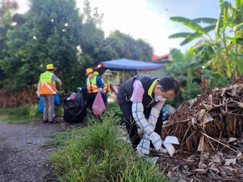 防颱不忘防疫 中颱杜蘇芮離去 臺南市登革熱孳清即刻啟動