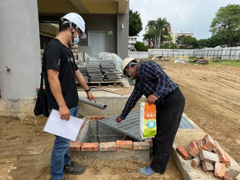 登革熱病媒蚊不入校 南市教育局加強校園工區巡檢孳清