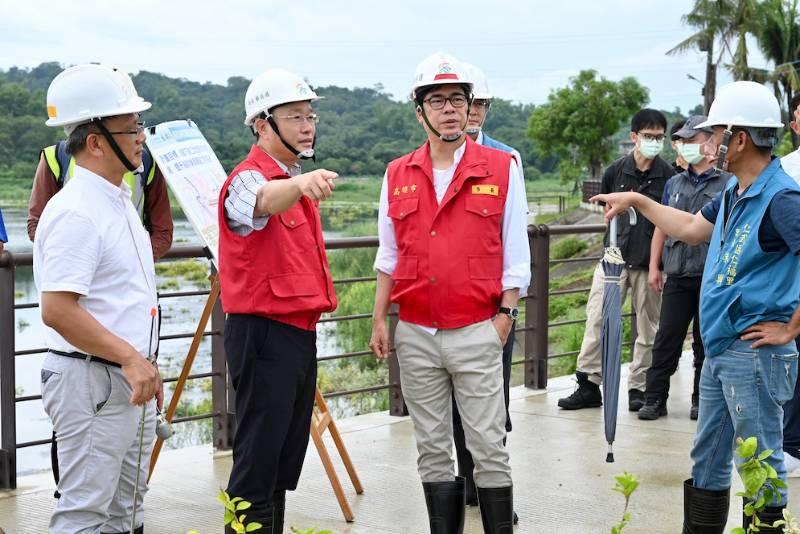 杜蘇芮颱風來襲   市長陳其邁視察 楠梓、仁武地區水利設施防汛整備