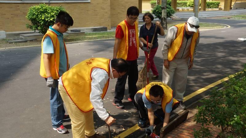 成大防疫全校參與 校園召開登革熱防治會議落實全面清除危險因子 