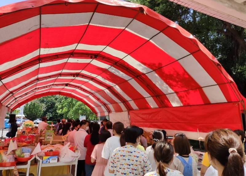 高榮南院中元依習俗祭祀 祈平安順遂