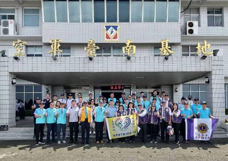 國際獅子會300E-1區×臺南軍人服務站慰問國軍官兵