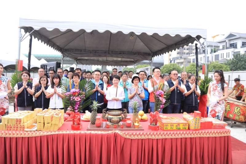 北屯溪東首座圖書館開工  盧秀燕肯定公私合作  可望滿足閱讀需求