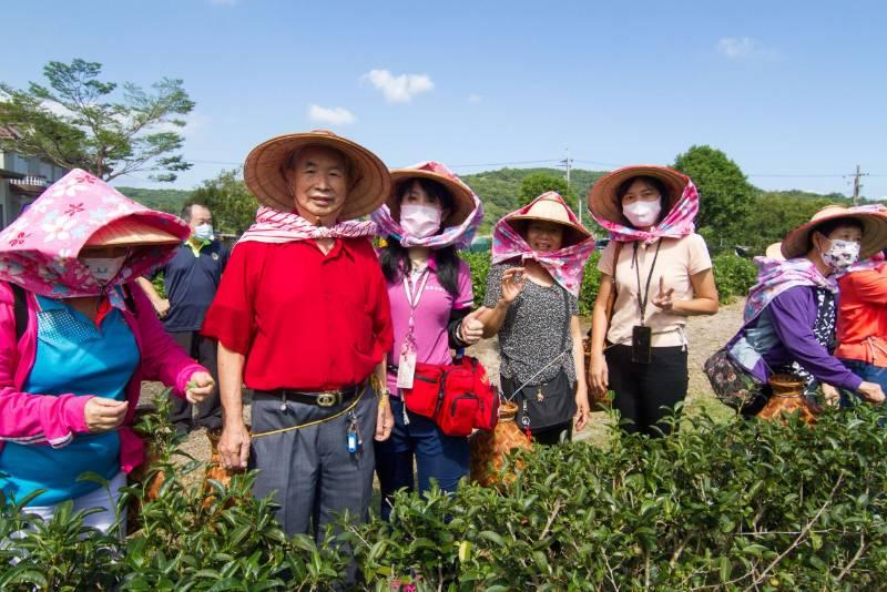 宜蘭榮服處辦新住民生活適應輔導及幸福家庭表揚 向學子女感恩相見歡