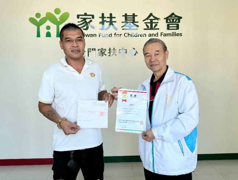 獎學金變愛心&nbsp;劉時榮拋磚引玉&nbsp;&nbsp;助金門家扶弱勢兒童