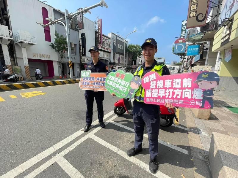 試辦取消機車兩段式左轉 南警提醒機車左轉3大安全守則