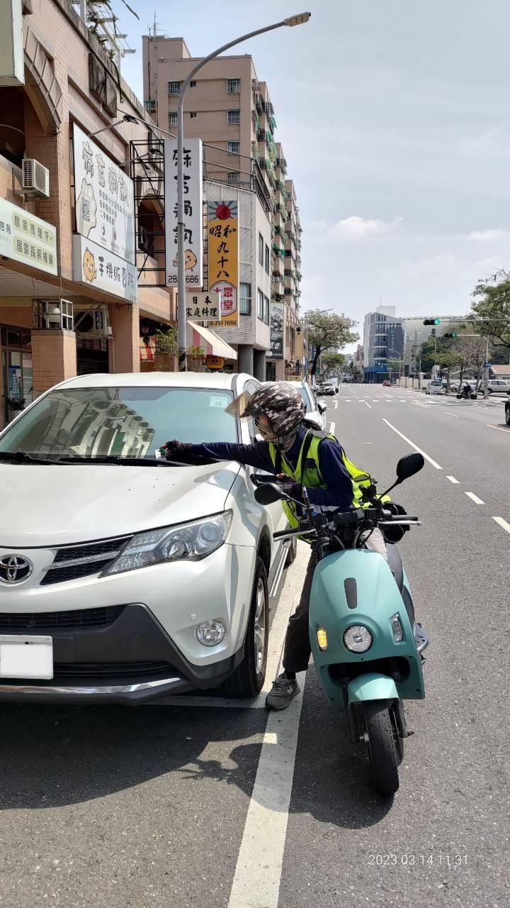 元旦迎新好停車，路邊停車不收費