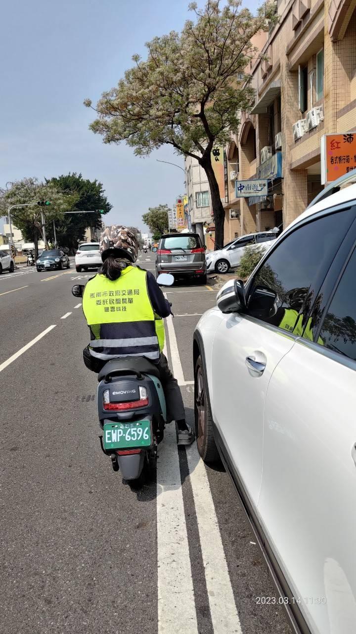 元旦迎新好停車，路邊停車不收費