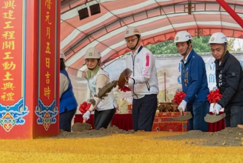 「大溪埔頂圖書分館暨親子館」開工動土 打造森林中學習獨特環境