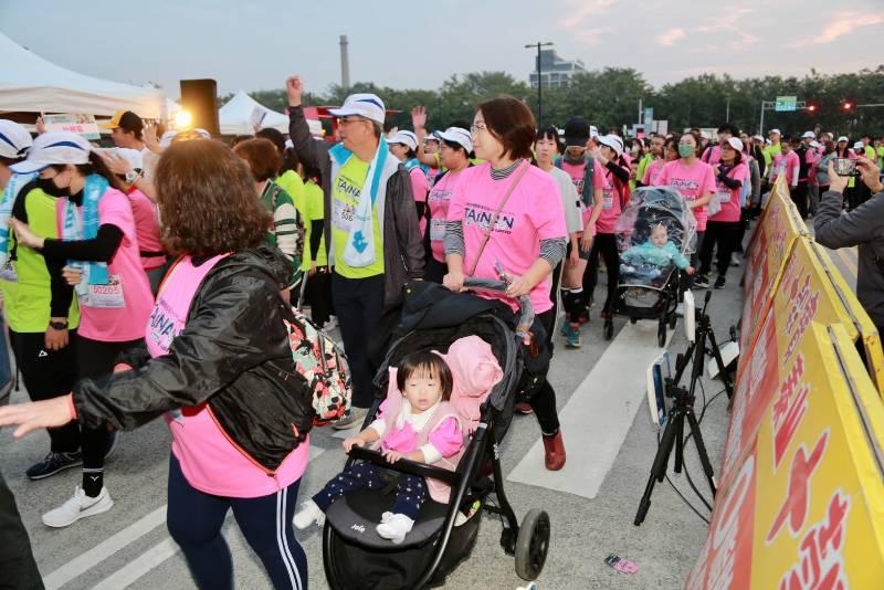 2024臺灣臺南國際馬拉松賽事登場  黃偉哲歡迎各國選手走逛臺南