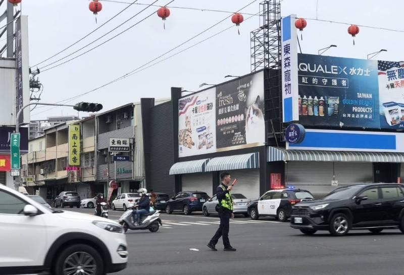 線路故障號誌停擺 南警迅反應即時疏處