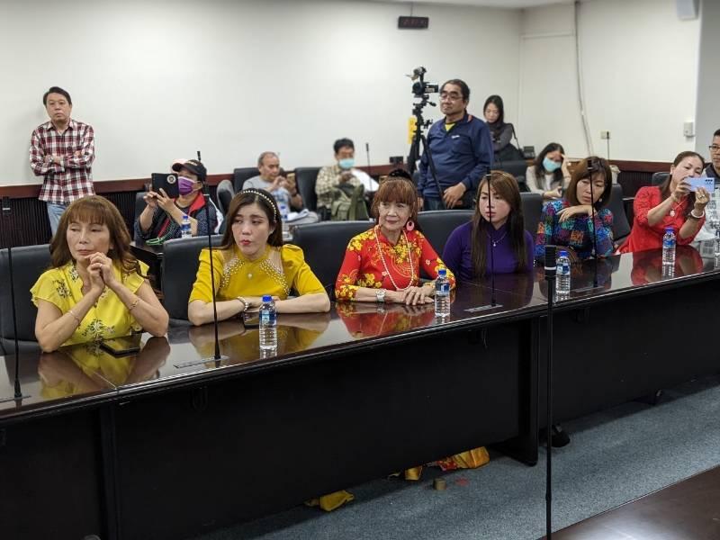 台灣新住民人權展望協會辦國際慈善歌舞×時尚國際服裝比賽 