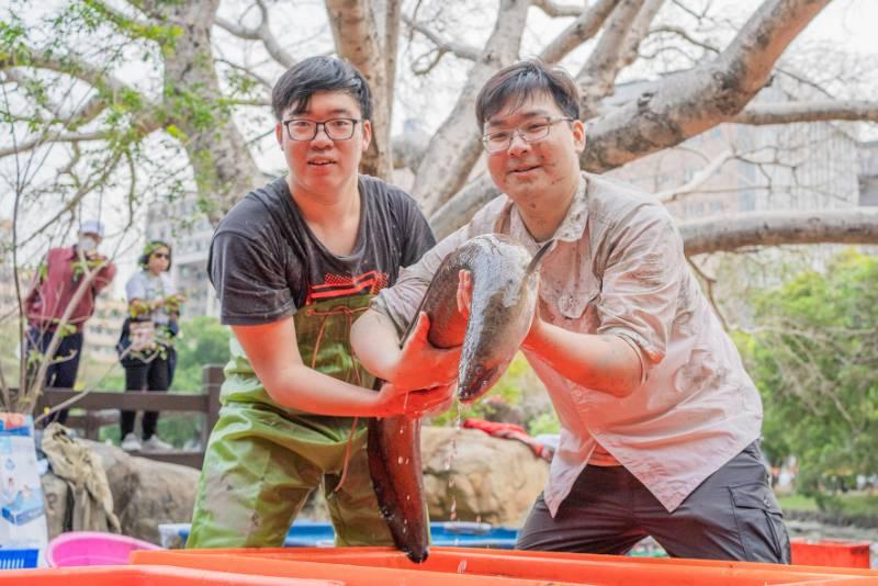 中興湖大規模清池   同步啟動人工湖環境生態教育