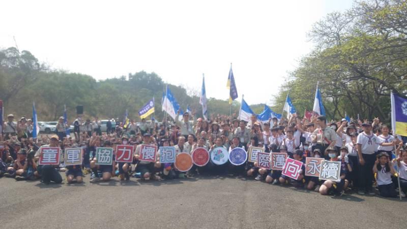 為「全國大露營」暖身！臺南市31校團約800人齊聚烏山頭水庫 進行大露營暨歡慶三五童軍節活動