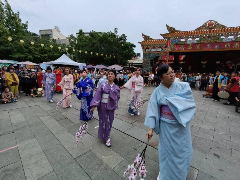 鼓動臺南 400人齊聚古都嘉南華會踩街熱鬧大遊行