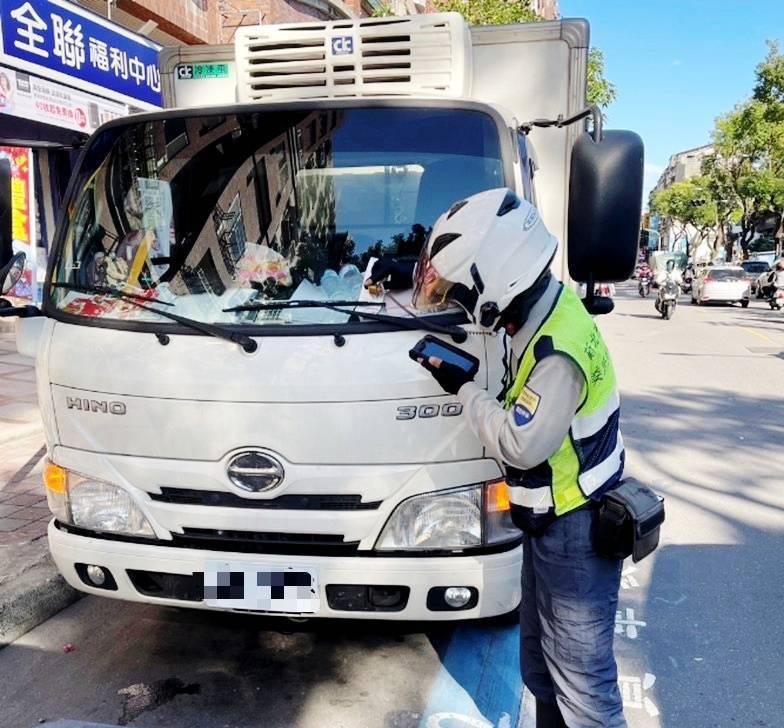 看過來！端午連假新北部分路邊停車暫停收費