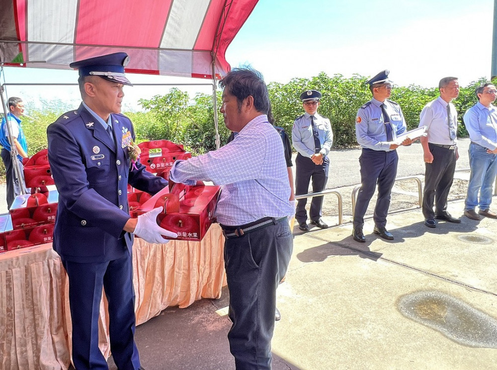 空軍司令部暨雲林榮服處聯合辦理建安四號工程殉職烈士秋祭追悼會