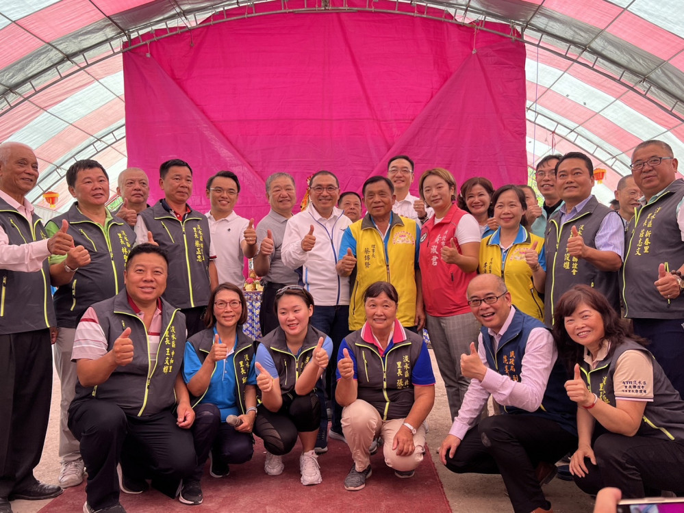 時值農曆七月 淡水河路祭法會 侯友宜龍船點睛為市民祈福