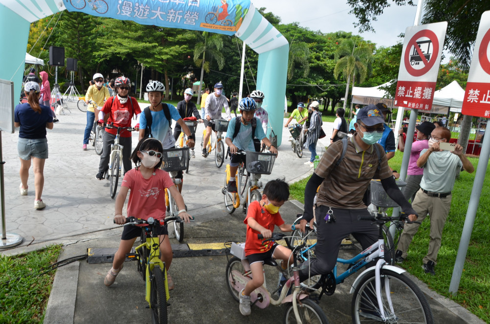 響應無車日 漫遊臺南大新營