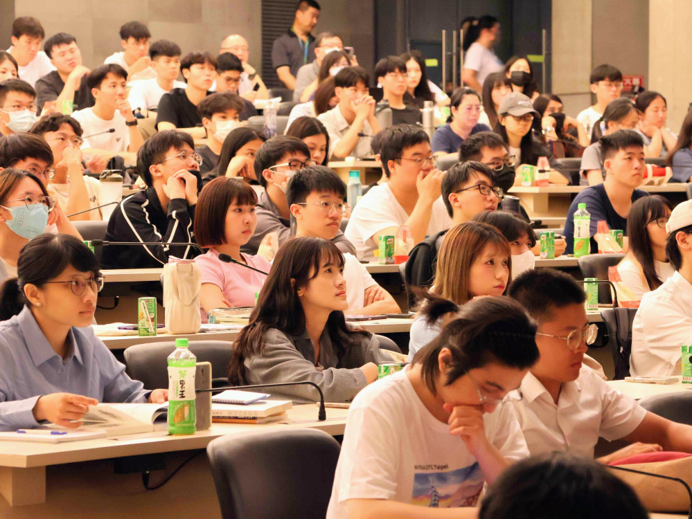 東海攜手NVIDIA 5/19再次連線AI教父黃仁勳  中部唯一合作舉辦Watch Party 大學