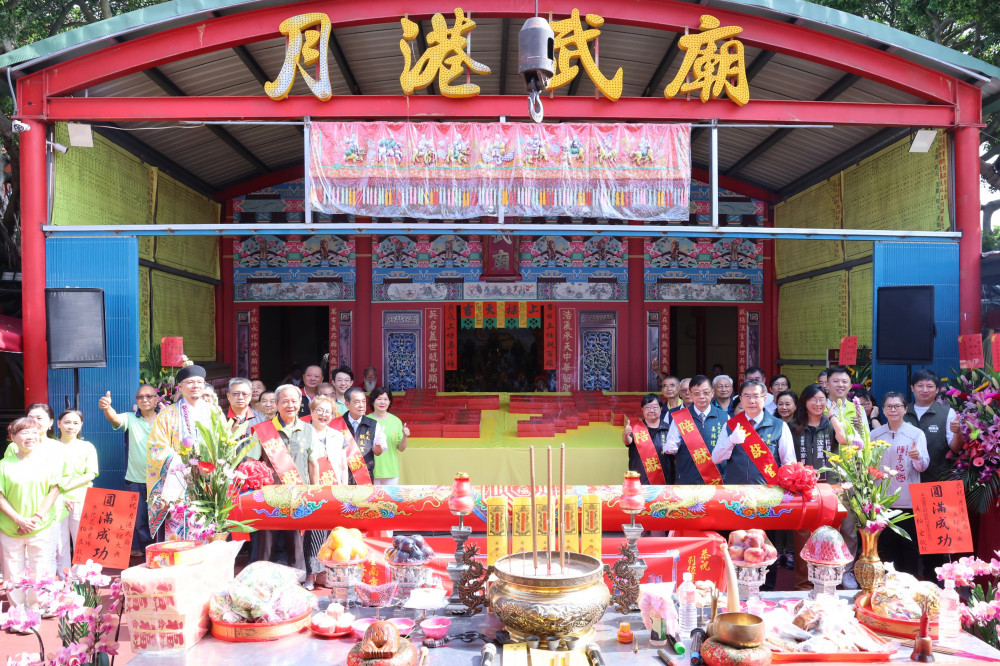 台南月港武廟重修上梁大典  黃偉哲見證祝福早日完工
