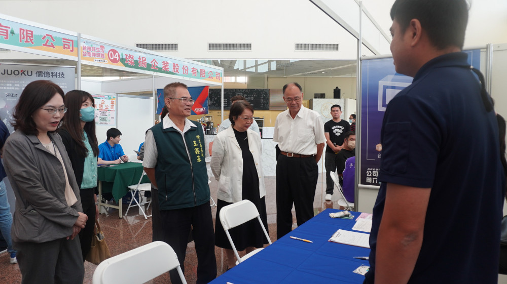 南市勞工局今辦理第2場中型徵才  釋出近1,300個職缺  
