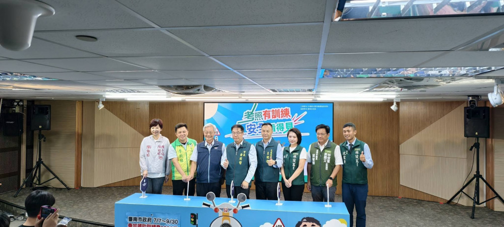 台南推機車駕訓快考專班，限量千名補助 2600 元再加贈安全帽