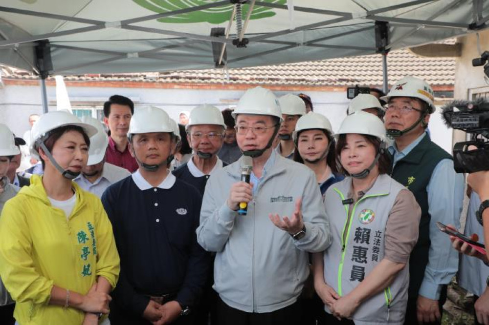 行政院長卓榮泰南下督導台南風災復原 聚焦人力調度與通訊搶修