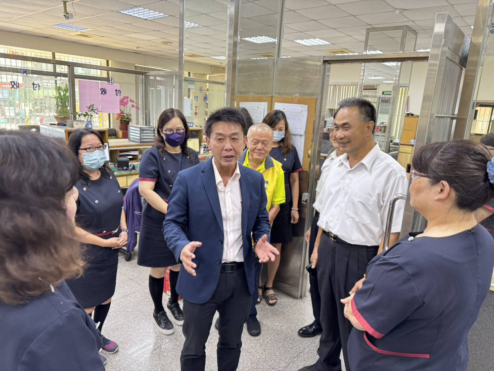 許智傑獲農會系統全力相挺   拜訪11所辦事處獲肯定