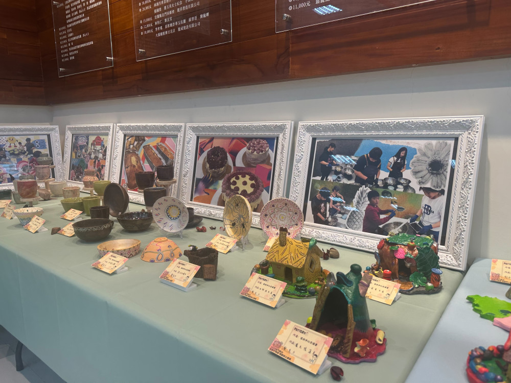 認養人與學童金門相見歡 同步獺進家扶充滿愛成果展