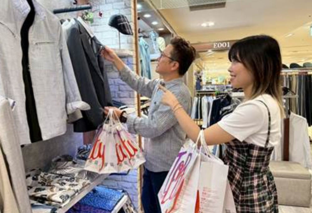 台中大遠百「爸」氣回饋全開 美味獻上心意